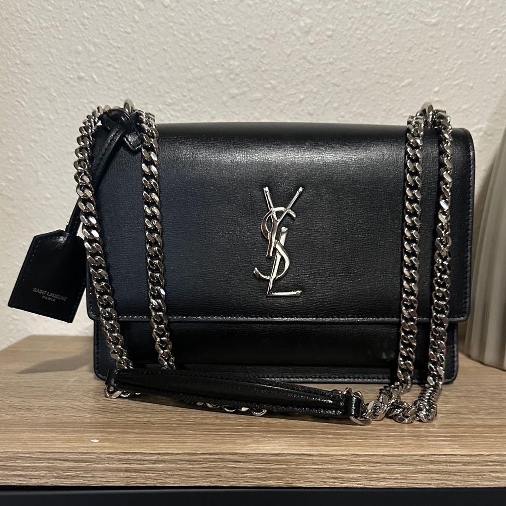 Saint Laurent Sunset Medium YSL Shoulder Bag in Smooth Leather